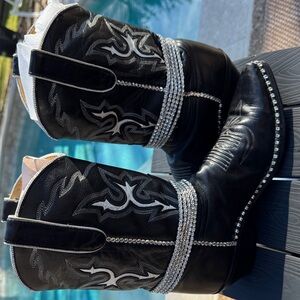 Dan Post Black and Silver Heeled Boots w/Rhinestone Rope and Rhinestone